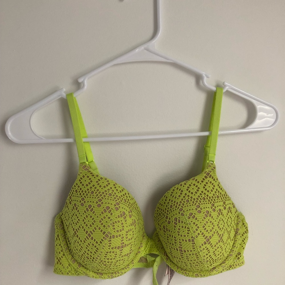 Victoria’s Secret Bra